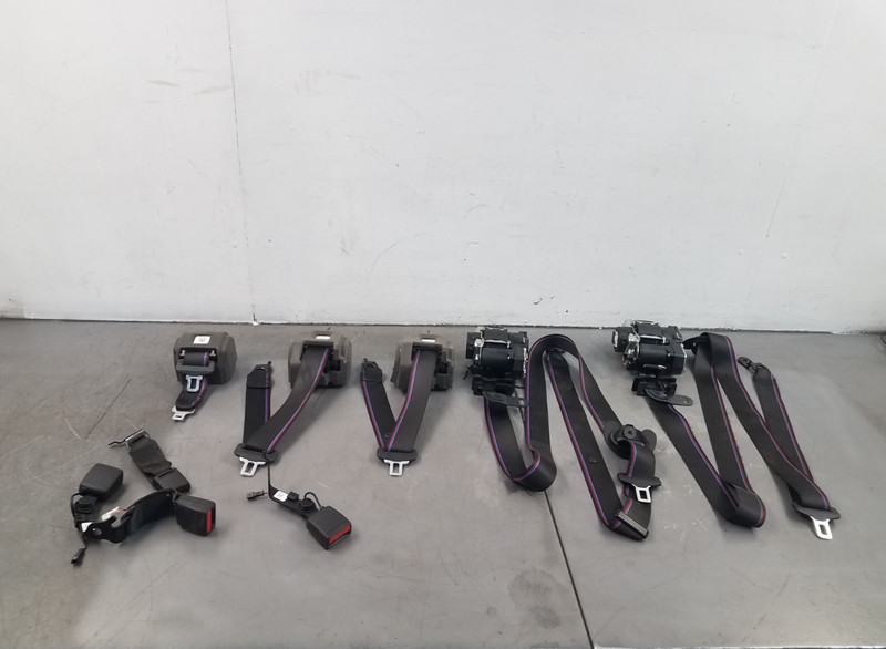 2023 BMW M3 Comp xDrive G80 Seat Belt Set - Locked #8965 E1