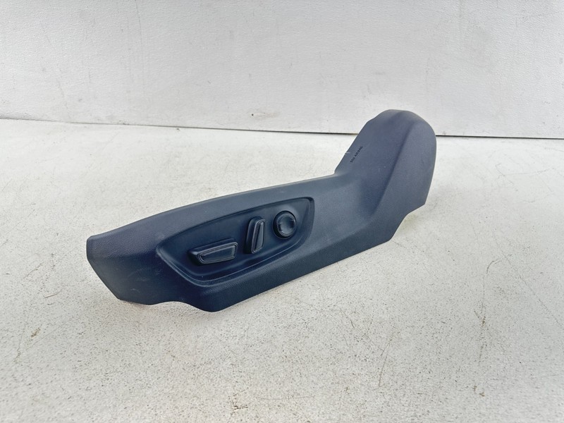 18-22 TOYOTA CAMRY FRONT LEFT SIDE SEAT OUTER COVER TRIM PANEL OEM
