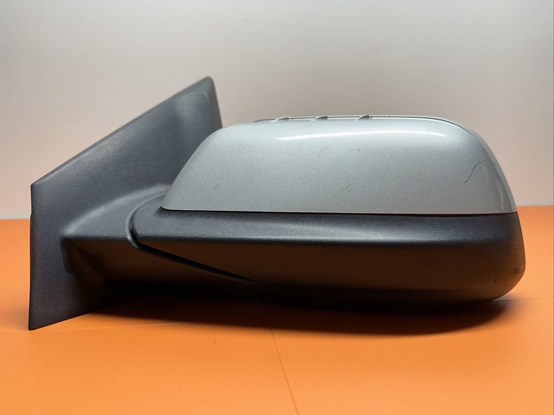 CT4317683 I 2011-2014 Ford Edge OEM Blind Spot Left Mirror Silver LH 13 Pins