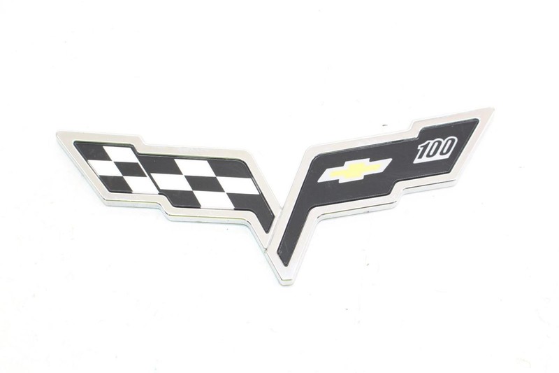 05-13 CORVETTE C6 Front Bumper Emblem