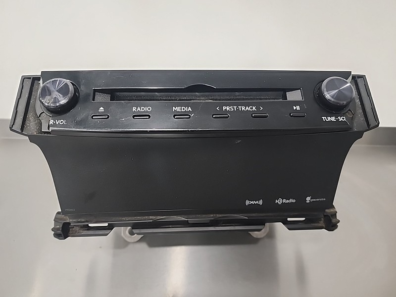 OEM 13 - 16 Lexus IS250 IS350 Radio Receiver CD Player 86140-53021 P10463