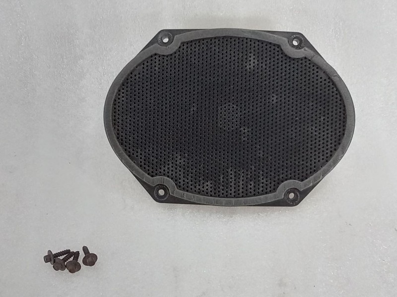 1999-2004 Ford F350 Front Right Passenger Side Door Speaker XF2F18808AC