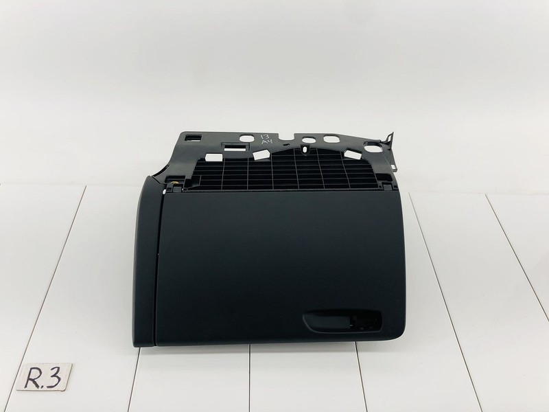 09-16 AUDI A4 QUATTRO RIGHT PASSENGER SIDE GLOVE BOX STORAGE OEM