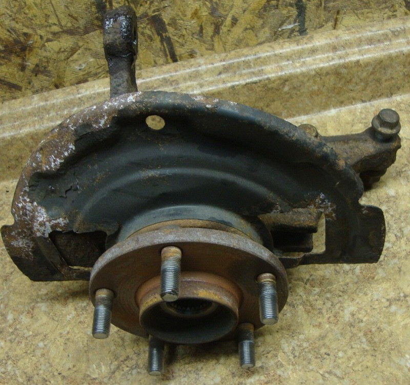 2005 Nissan Altima 2.5S 2.5 L S SL Front Right Passenger Hub Knuckle Lug Bolt 05
