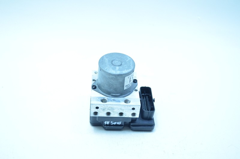 14-15 KIA SOUL FWD ANTI LOCK ABS BRAKE PUMP OEM