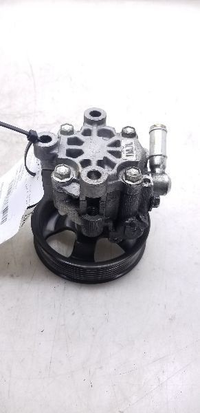 2007-2010 TOYOTA SIENNA Power Steering Pump 44310-08020