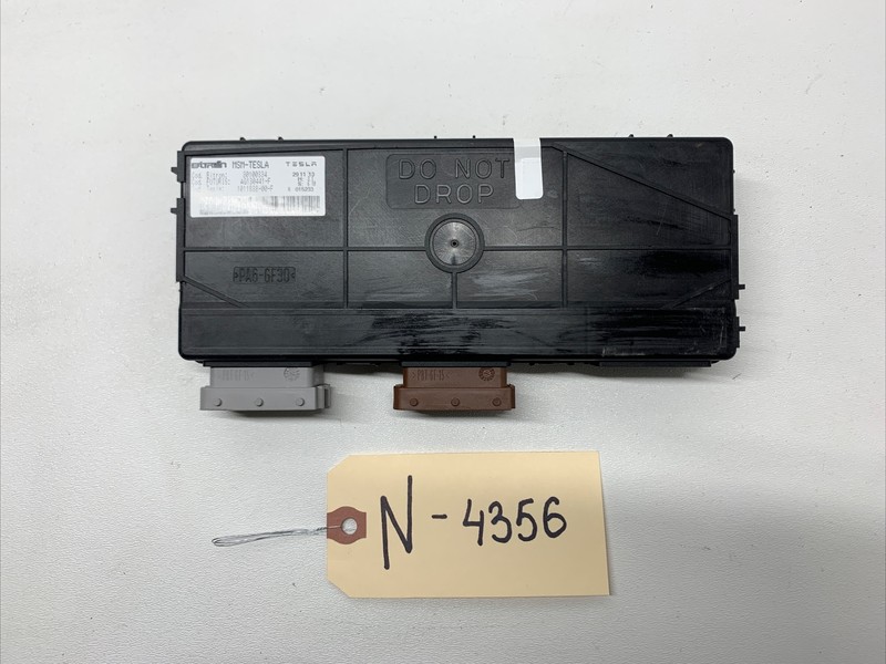 Tesla Model S Front Left Seat Memory Module 1011838-00-F 4356 B60