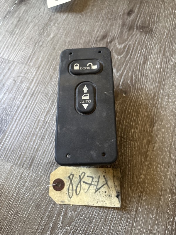 INTERNATIONALCONTROL, ELECTRONIC, POD PASSENGER /CREW DOORSUPERSED 6111903C2