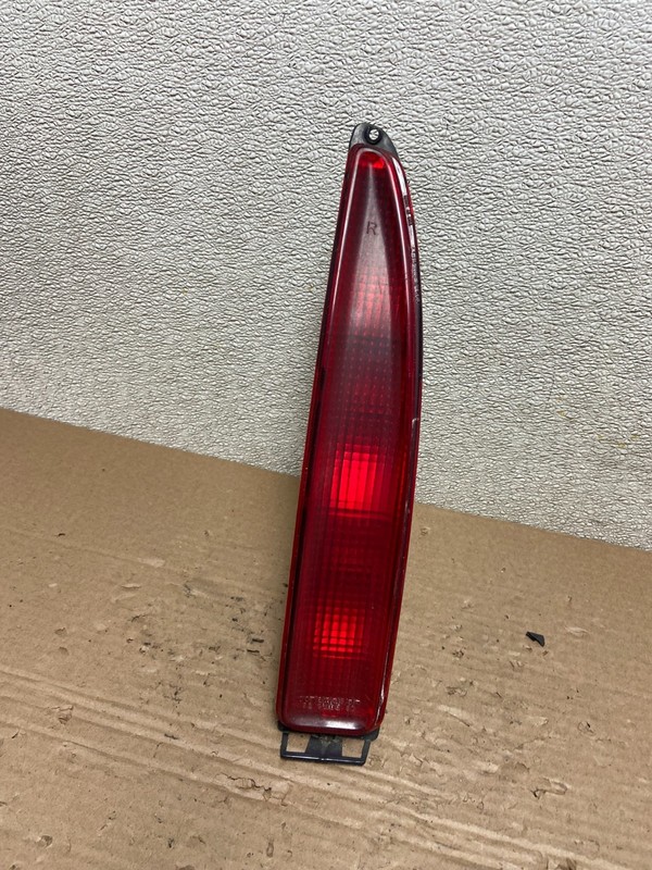1993 to 1996 Cadillac Fleetwood Right Passenger RH Side Tail Lights AB1214 LK