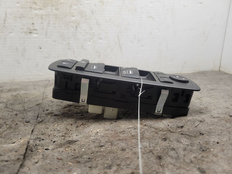 GRANDCHER 2021 Front Door Switch 1644446
