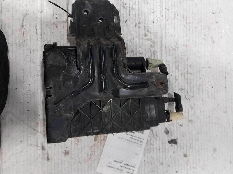 2017 Cadillac Escalade Vapor Canister Black 95K Miles OEM Part NJ25-21676-540573
