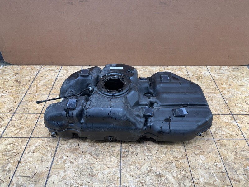 NISSAN PATHFINDER 2022-2025 OEM GAS FUEL TANK ASSEMBLY
