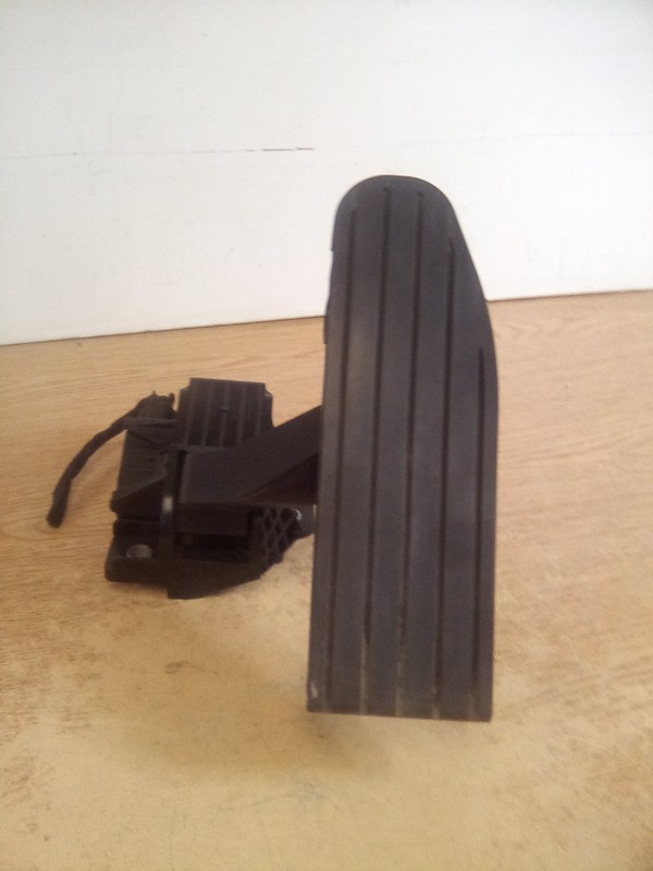 Paccar Kenworth T680 Throttle Pedal D21-6034-300