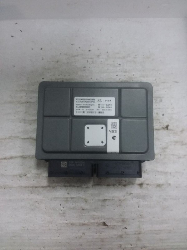 Engine ECM Electronic Control Module 2.0L AWD ID 39130-2J268 Fits 24 KONA