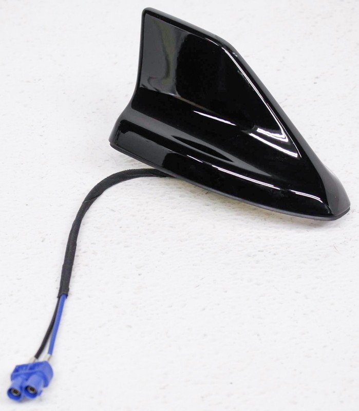 OEM Ford Fusion Antenna HS7T-19K351-BB5UAW Black Surface Marks
