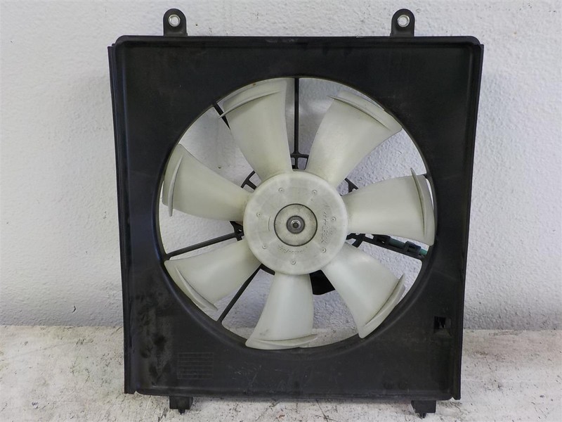 2013 2014 2015 2016 2017 Honda Accord AC Condenser Cooling Fan motor & shroud