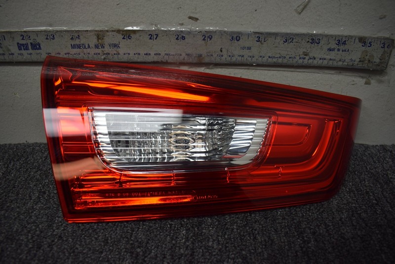 2013-2018 MITSUBISHI LEFT SIDE INNER TAIL LIGHT FACTORY OEM