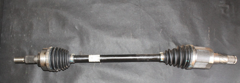 2017–2025 Tesla Model 3 Front left or right axle shaft halfshaft 1536670 OEM