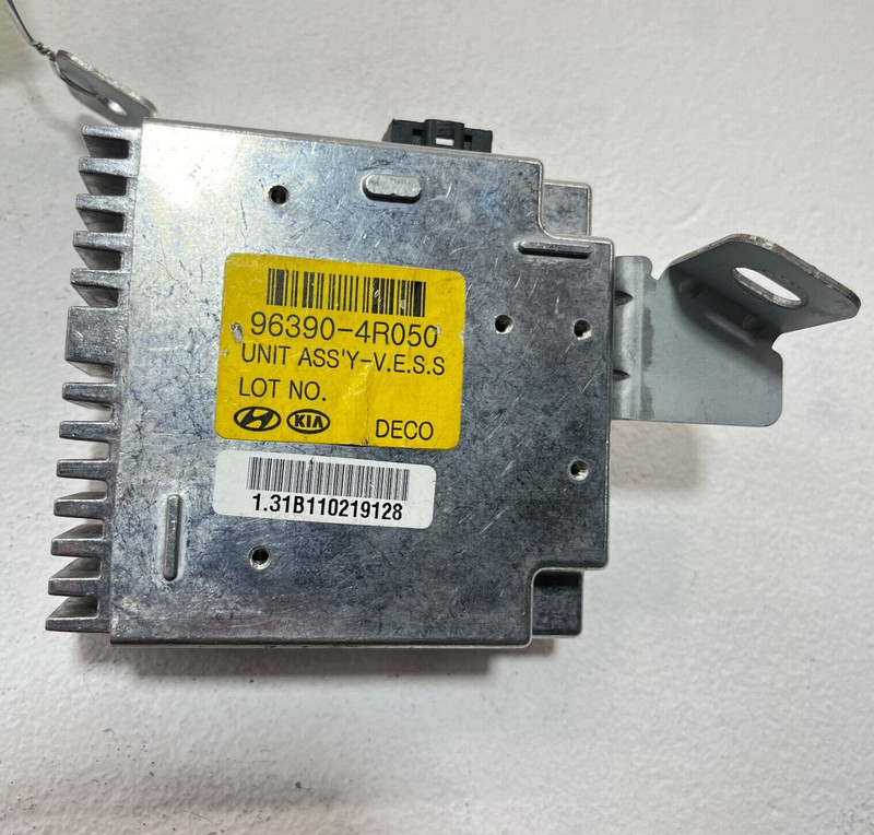 2011-2015 HYUNDAI SONATA HYBRID VESS VERTUAL ENGINE ALERT SYSTEM OEM