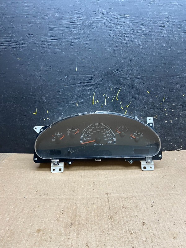 2001-2003 Dodge Van 1500 2500 3500 Speedometer Gauge Cluster OEM z0238 DG