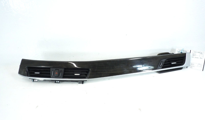 2018 18 BMW X2 Center Dashboard Dash Trim W/ Air Vents OEM 19264810