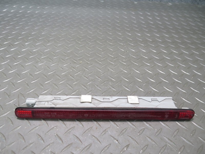 1999-2004 PORSCHE 911 996 CONVERTIBLE REAR CENTER THIRD 3RD BRAKE LIGHT LAMP