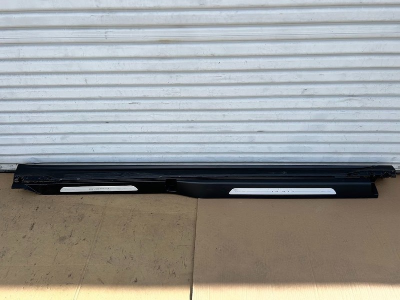✅ 20-25 Lucid Air Left Side Rocker Panel Skirt Molding P1L-E710N2-03 w/scratches