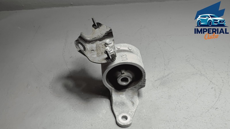 TOYOTA RAV4 HYBRID AUTO TRANSMISSION DRIVER SIDE MOUNT BRACKET OEM 2019-2025