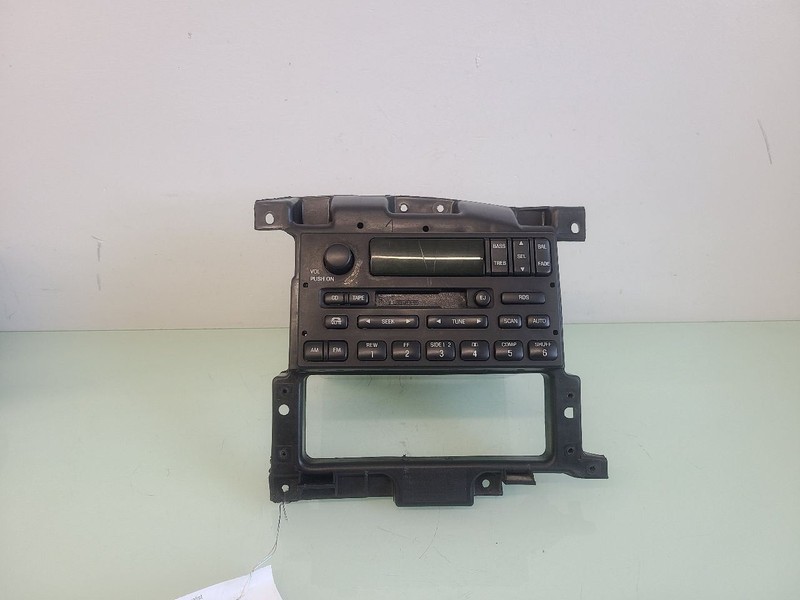 Audio Equipment Radio Heritage Single Fits 99-04 FORD F150 PICKUP 582089