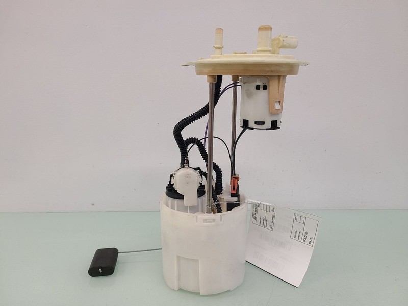 Fuel Pump 3.7L Tank Mounted 145" Wb Fits 09-14 FORD F150 PICKUP 588599