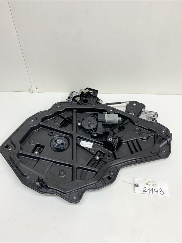 20-23 Tesla Model Y Rear RH Passenger Window Motor Regulator Assembly 21143 S1
