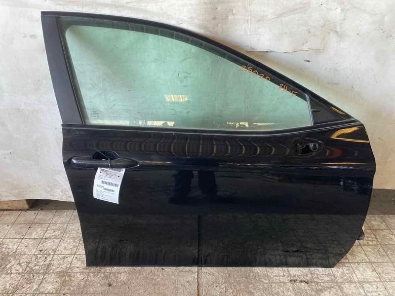 Front Door TOYOTA CAMRY Right 18 19 20 21 22 23 24