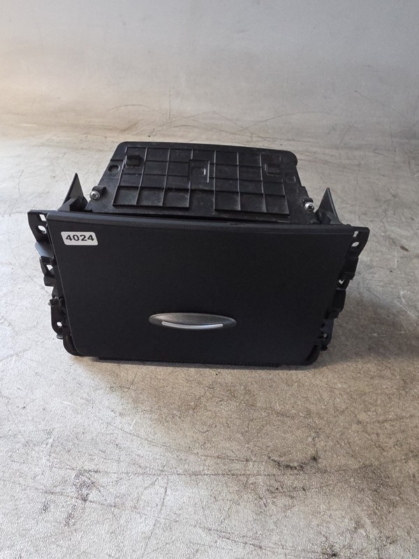 2011-2016 Hyundai Elantra Dash Storage Console Cubby Box Black 846503XDF0SA5 OEM
