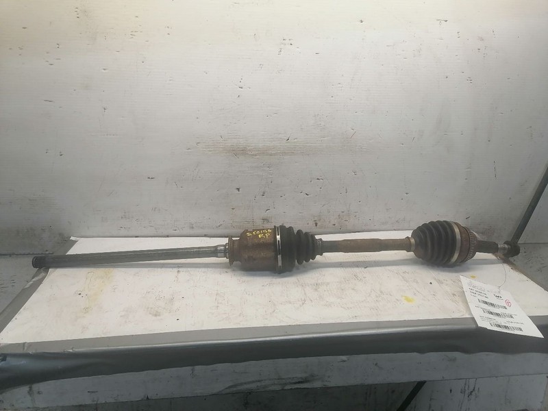Passenger Axle Shaft Front Axle VIN P 3.3L AWD Fits 01-07 HIGHLANDER 1606205