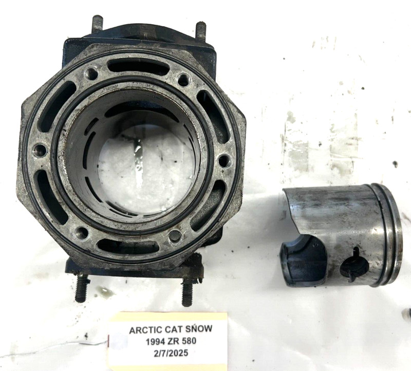 ARCTIC CAT SNOWMOBILE 1993-1998 580cc ENGINE CYLINDER & HEAD 3004-457