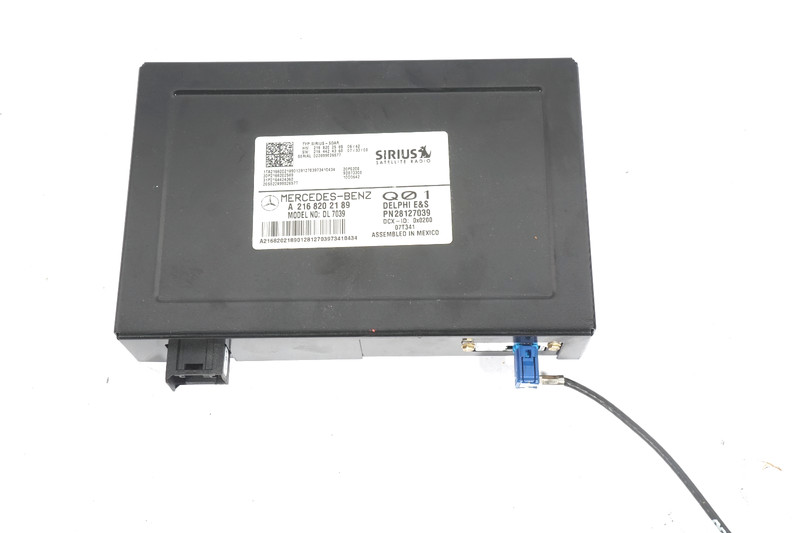 2008-2011 MERCEDES C300 W204 SIRIUS SATELLITE RADIO RECEIVER CONTROL MODULE OEM