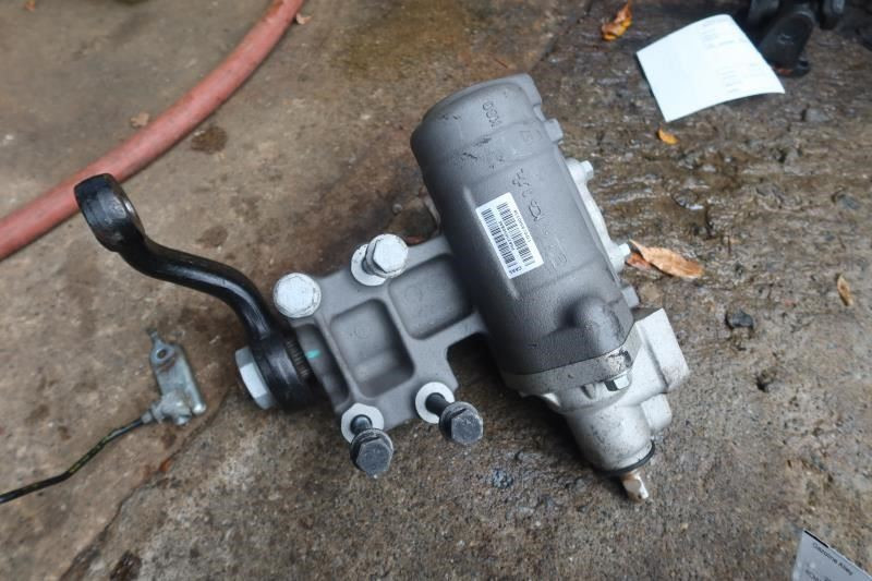 2018-2023 Jeep Wrangler JL OEM Power Steering Gear Box 68250508