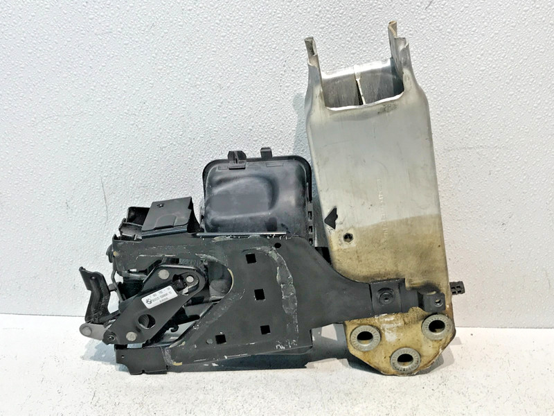 09-15 BMW 750i Right Passenger Side Hood Bonnet Lock Latch OEM 7183762-08