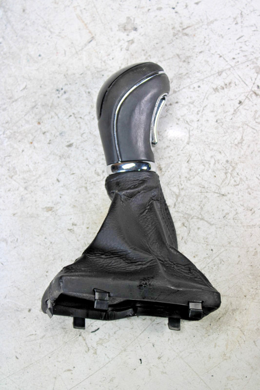 2012-2017 HYUNDAI AZERATransmission Shift Knob And Boot OEM