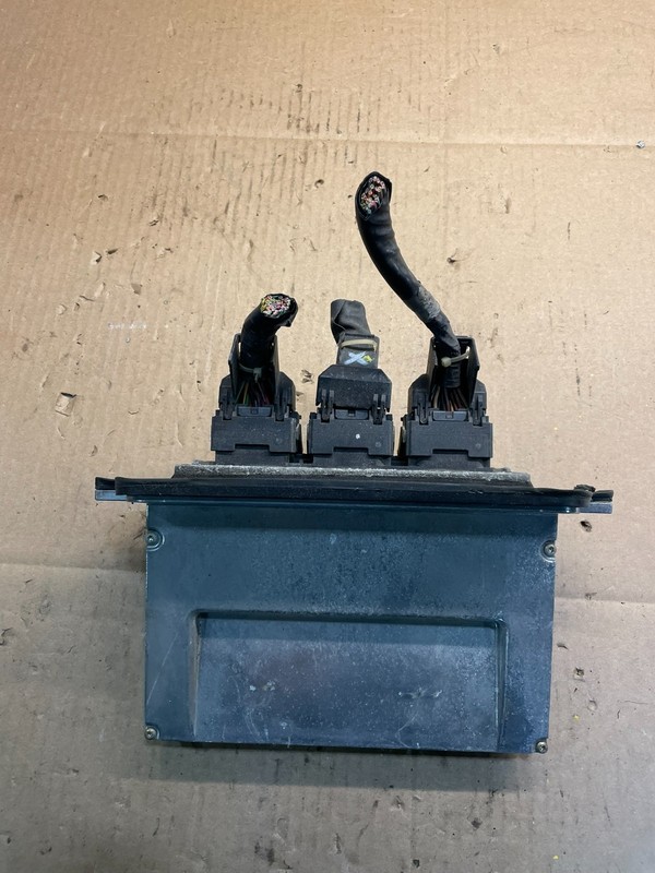 2004 Ford Explorer Engine Control Unit ECU Computer Module U2126 DG