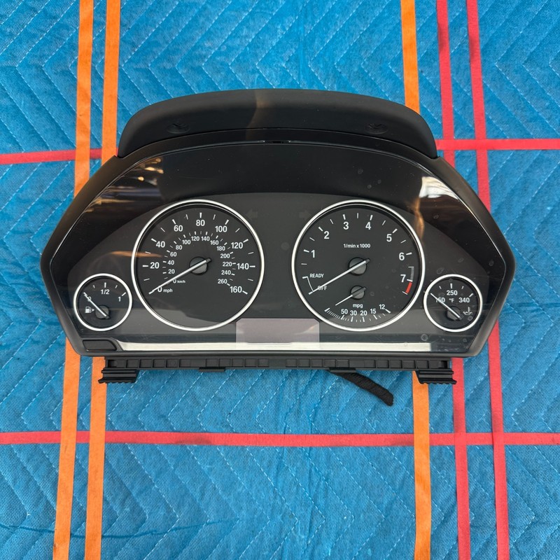 2012–2016 BMW 328i F30 Instrument Cluster OEM 9232894