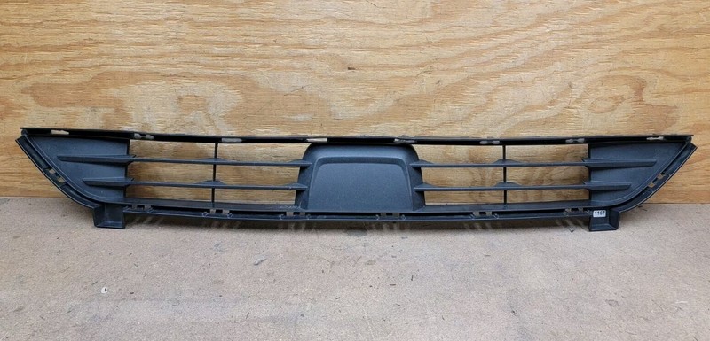 2019 2020 2021 2022 2023 2024 Ford Edge Front Bumper LowerGrille OEM
