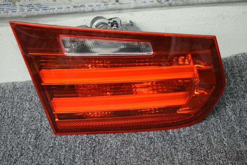 2012-2014 BMW F30/31 TAIL LIGHT RIGHT SIDE FACTORY OEM
