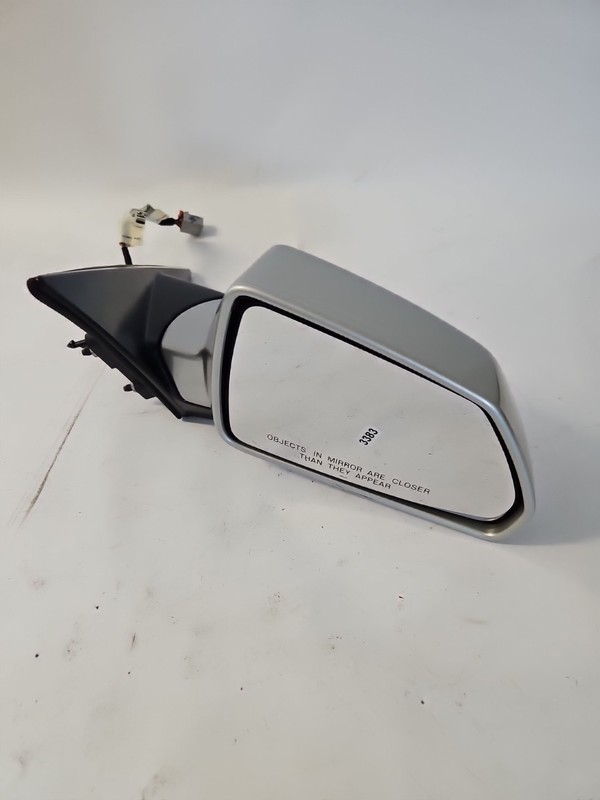 2008 - 2013 CADILLAC CTS Exterior Passenger Right Door Mirror Silver OEM 9 wire