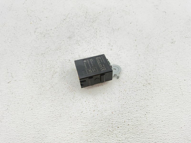 2020-2023 Subaru Forester Tire Pressure Monitor TPMS Control Module OEM