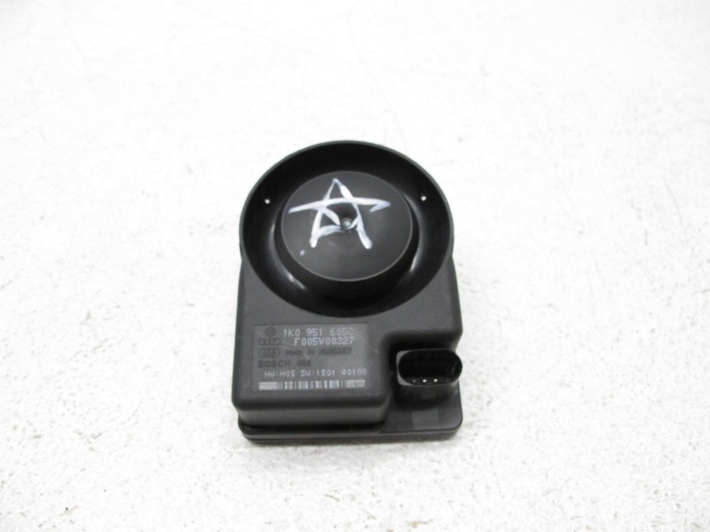 05-18 AUDI 8T A5 S5 A4 A3 A6 A8 Q3 Q5 ANTI THEFT SPEAKER ALARM SIREN HORN 060624
