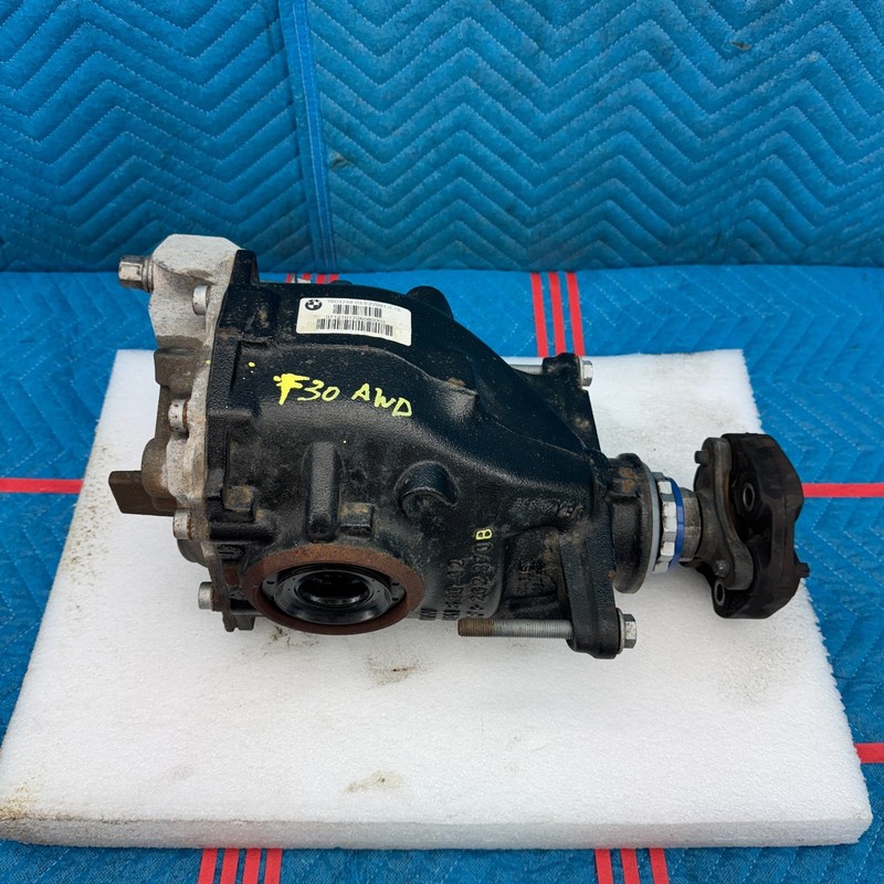 2012–2016 BMW 328i xDrive F30 Rear Differential AWD OEM