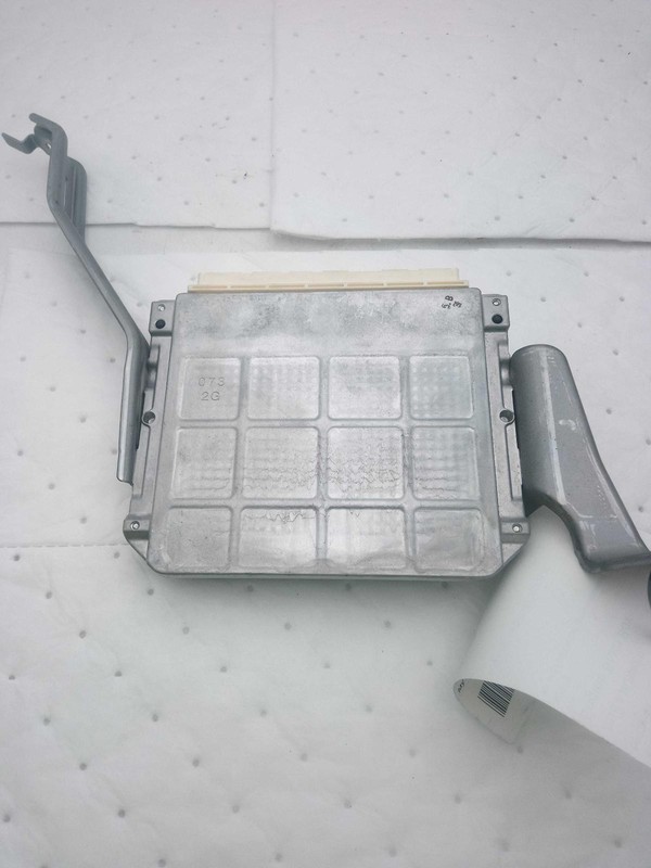 2018 Toyota 4Runner Engine Control Module ECM OEM 8958060050 Used 108k Miles