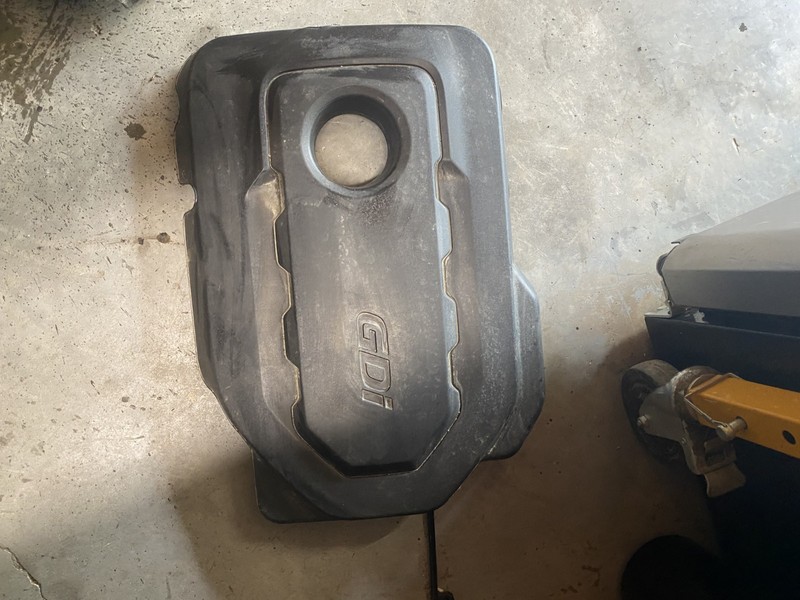 2019 Kia Sorento L Motor Cover OEM 29240-2GGB0