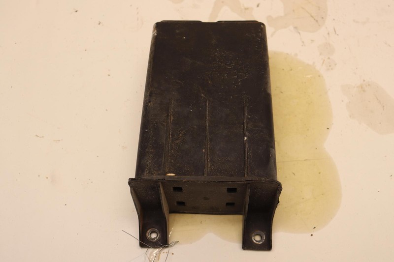 1997-2002 JAGUAR XK8 FUEL EVAPORATOR CHARCOAL VAPOR CANISTER OEM